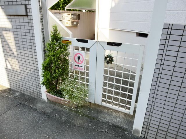 エントランス　★エントランスです★