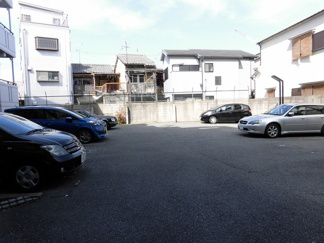 駐車場　駐車場です