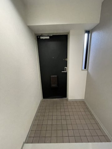 玄関　落ち着いた玄関です