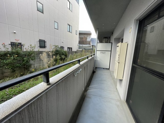 バルコニー　バルコニー付きです