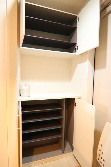 玄関　下駄箱あります！