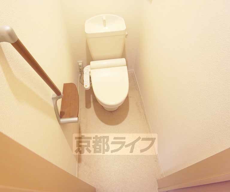 トイレ　トイレも広くてゆっくり出来ますね。