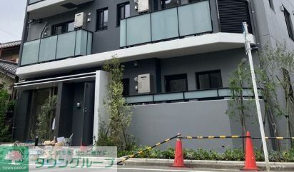 エントランス　外観