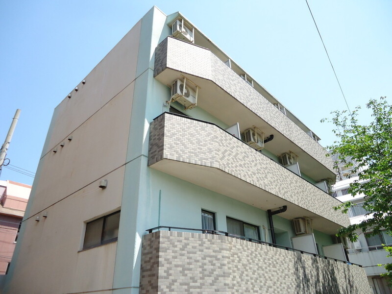 建物外観　可愛い外観ですね。