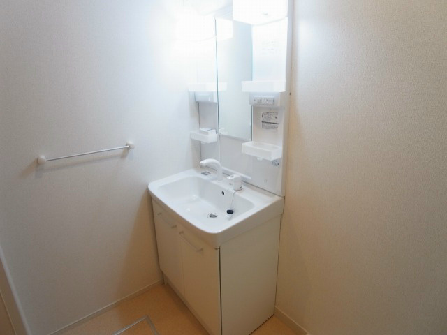 洗面設備　同一物件参照