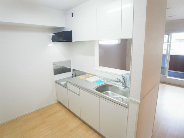 キッチン　同一物件参照