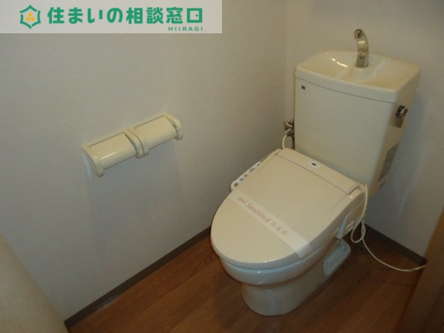 トイレ　同型