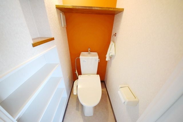 トイレ　★清潔感のあるトイレです★