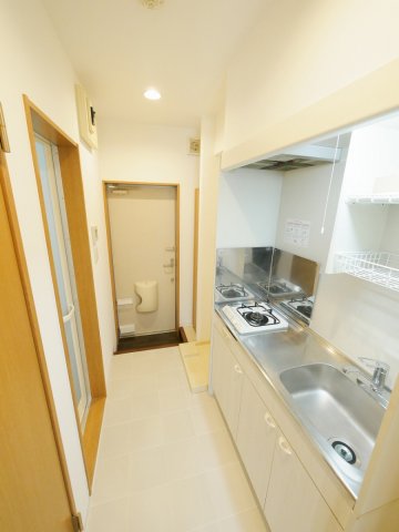 キッチン　※別室参考写真