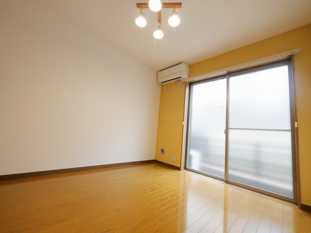 居室・リビング　※別室参考写真