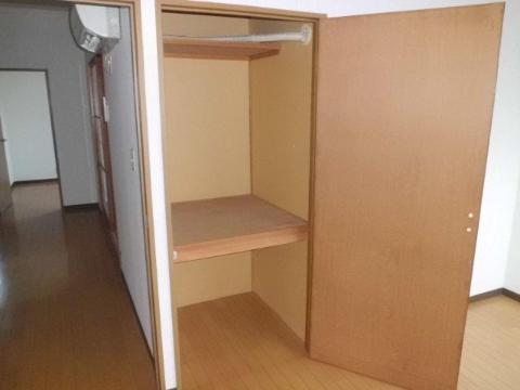 収納　洋室（イメージ）