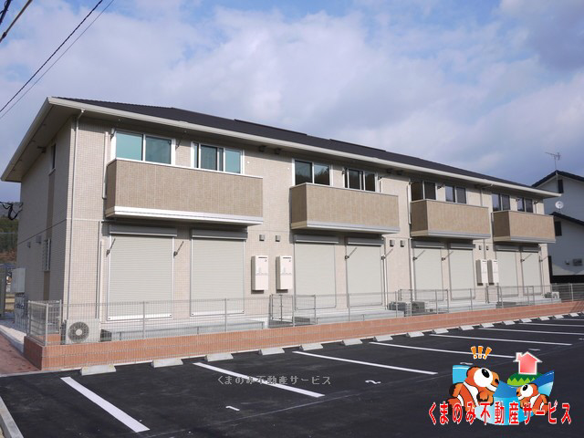 建物外観　セブンイレブン徒歩圏内！南側に障害物なし！専用庭でお待ちして