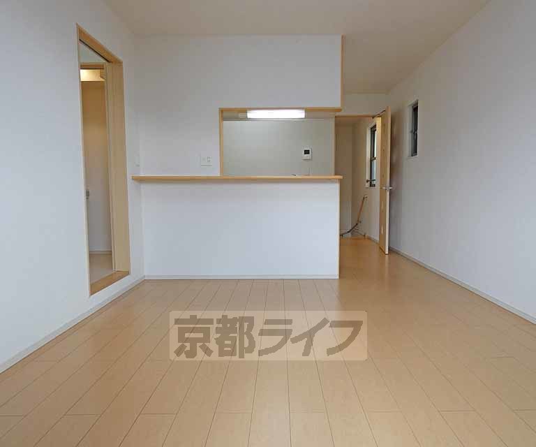 居室・リビング　きれいなお部屋です