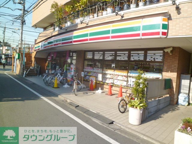 コンビニ　セブンイレブン柴崎駅南口店（コンビニ）まで360m
