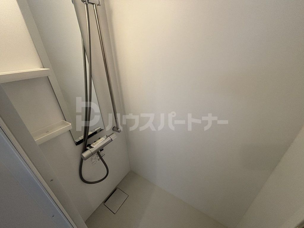 バス・シャワールーム　シャワールーム