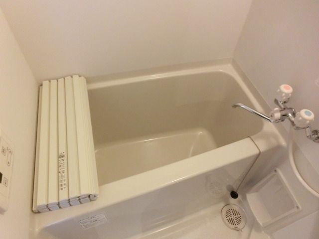 バス・シャワールーム　浴室暖房・乾燥機付き
