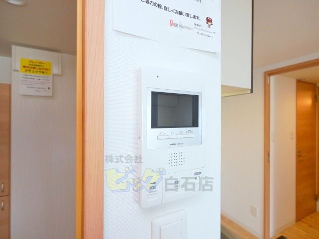 セキュリティ　モニター付きインターホン完備しています♪