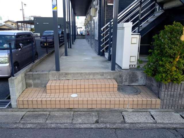 エントランス　エントランス