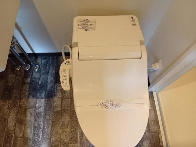 トイレ　※別部屋参考写真