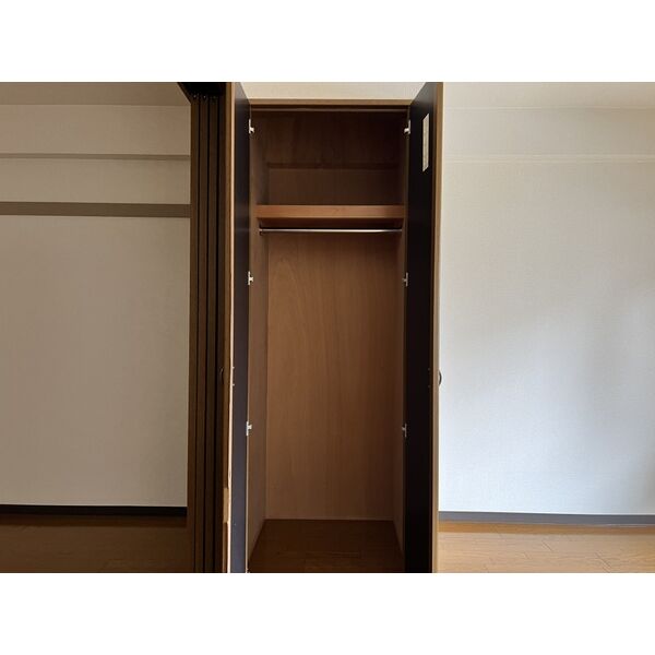 収納　※写真は同じマンションの違う部屋のものになります。