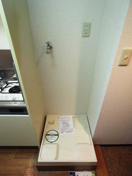 その他　洗濯機置場