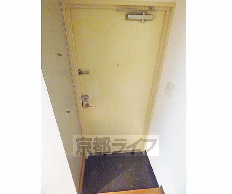 玄関　玄関です。