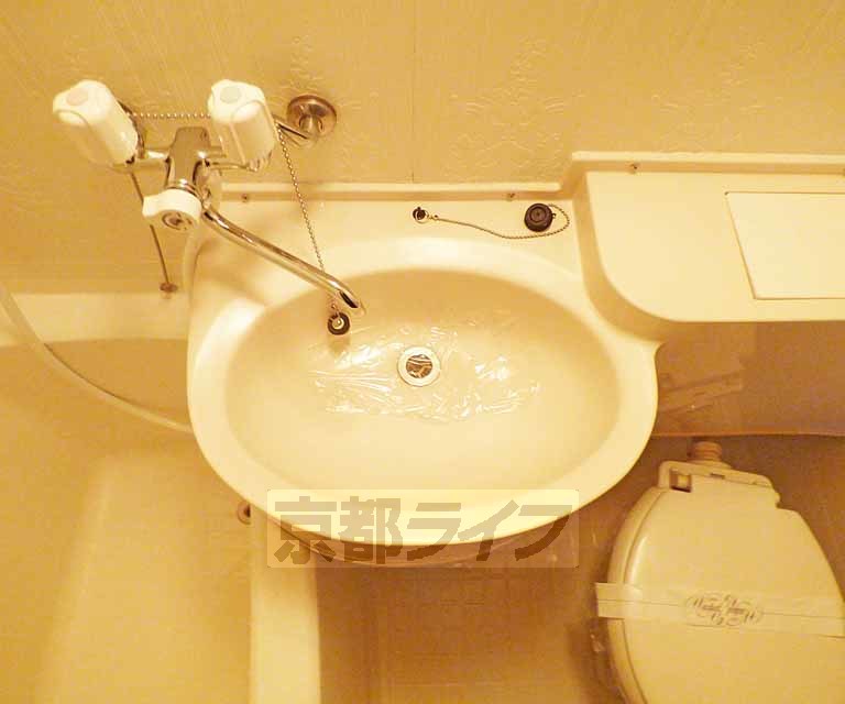 洗面設備　洗面所です。