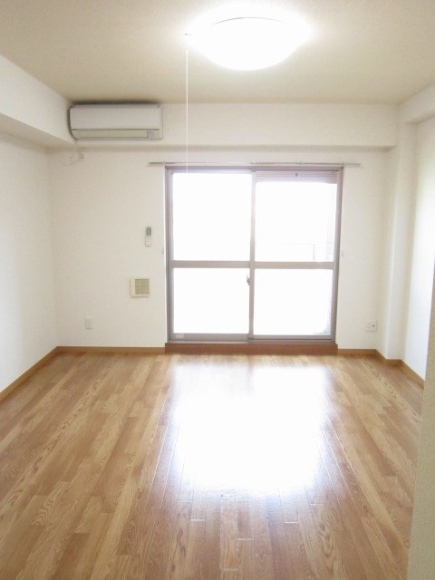 その他部屋・スペース　洋室12帖