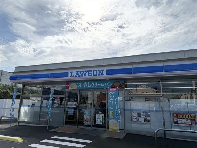 コンビニ　ローソン一宮大和町妙興寺店（コンビニ）まで735m
