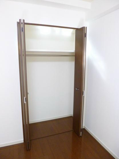 収納　※別部屋の参考写真です。