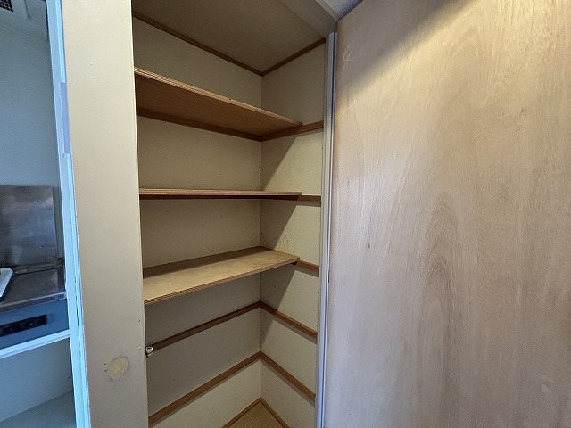 収納　同タイプ別室参考写真