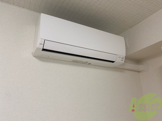 その他設備　エアコンはお部屋の角に、室温調整はおまかせ