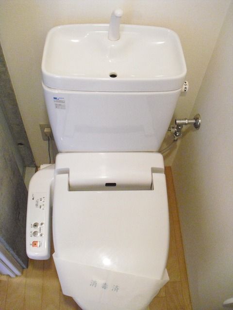 トイレ　★ウォシュレット付き★