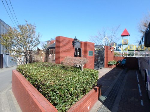 幼稚園・保育園　藤が丘幼稚園（幼稚園・保育園）まで549m