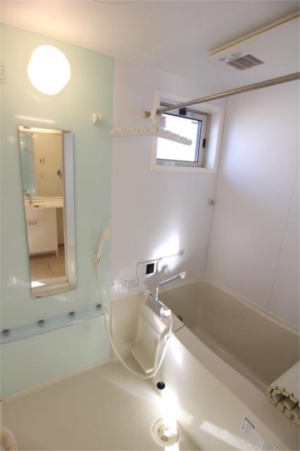 バス・シャワールーム　※他部屋参考写真