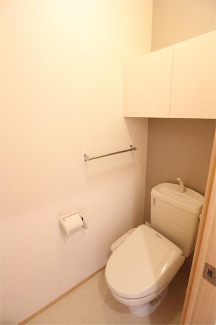 トイレ　※他部屋参考写真