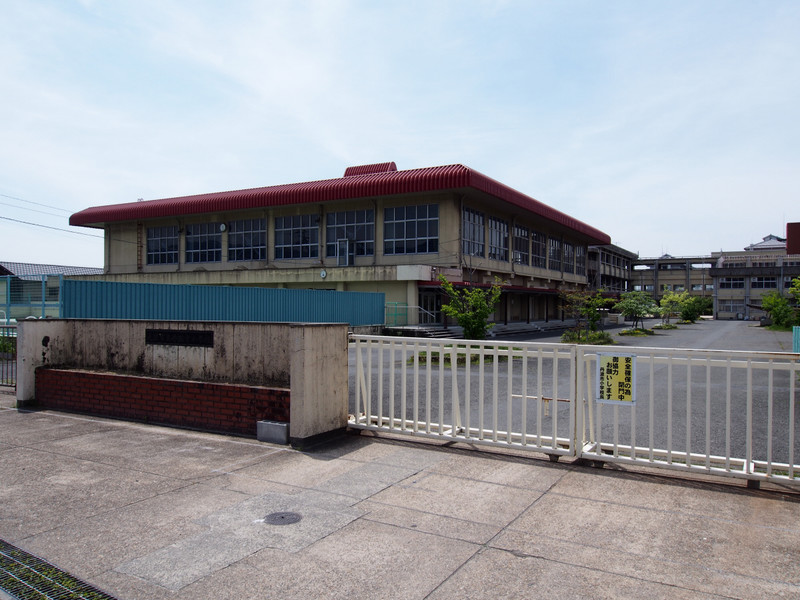 小学校　丹波市小学校（小学校）まで571m