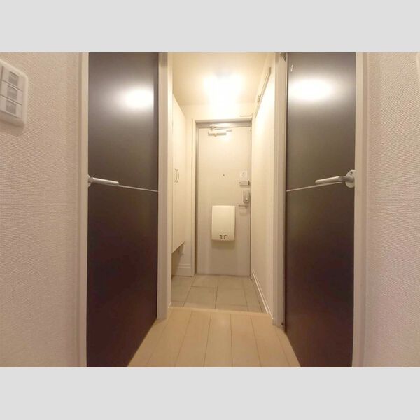 玄関　玄関
