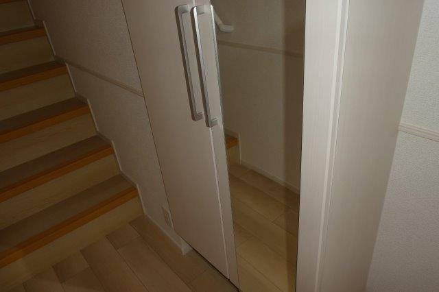 玄関　シューズボックス
