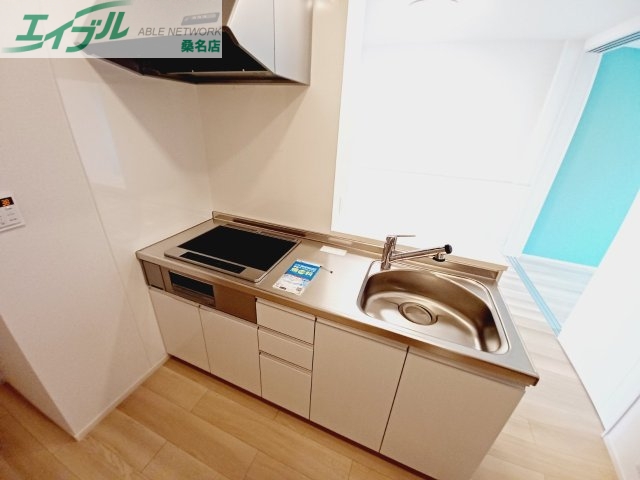 キッチン　反転タイプ参考写真