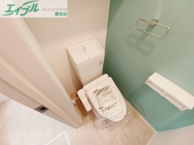 トイレ　反転タイプ参考写真