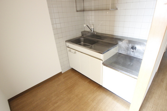 キッチン　※別部屋の写真です