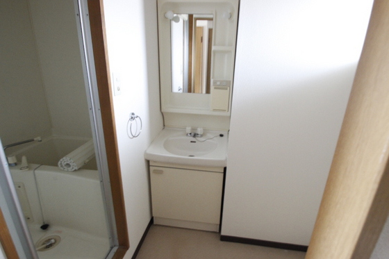 洗面設備　※別部屋の写真です