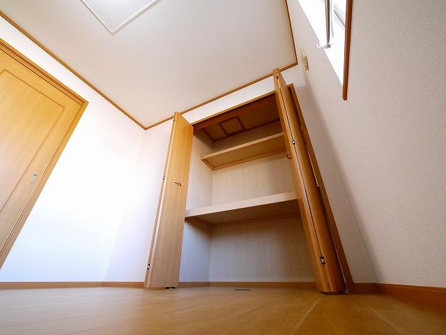 収納　たっぷりとした収納スペースです