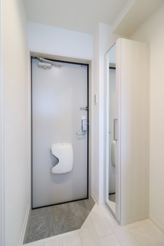 玄関　※同一仕様写真