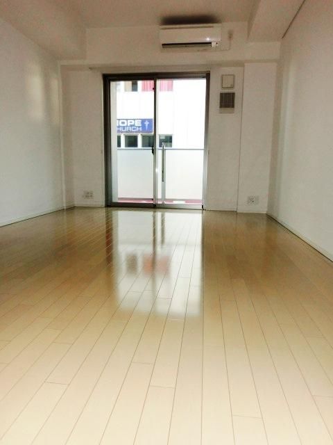 その他部屋・スペース　9.6帖の広いお部屋です