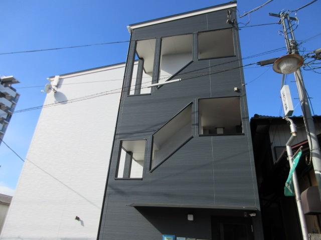 建物外観　2023年完成