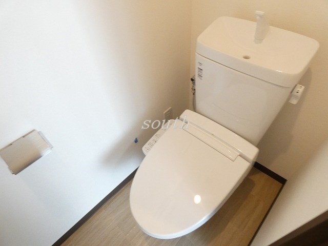 トイレ　ウォシュレットつきのトイレ