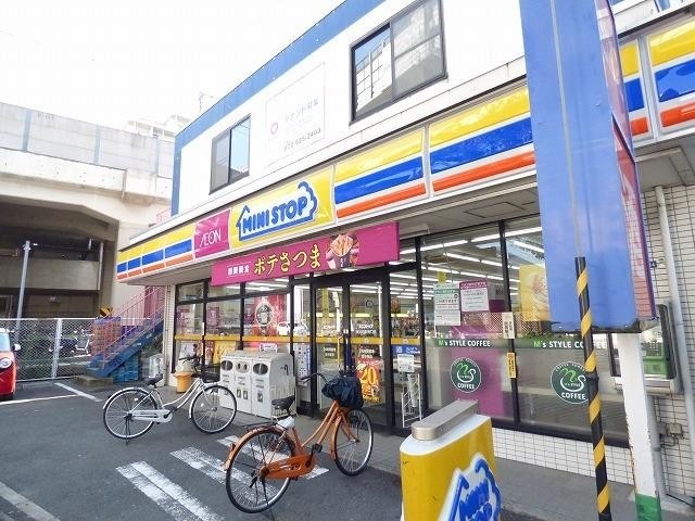 コンビニ　ミニストップ（コンビニ）まで269m