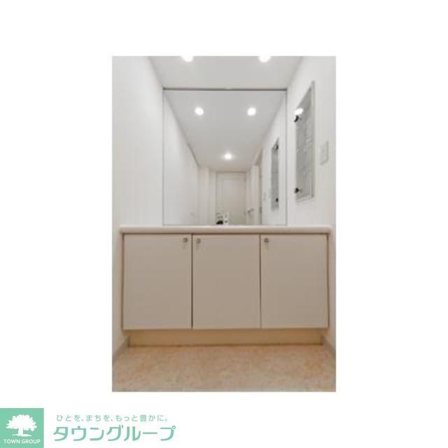 洗面設備　※写真は同タイプ住戸です。